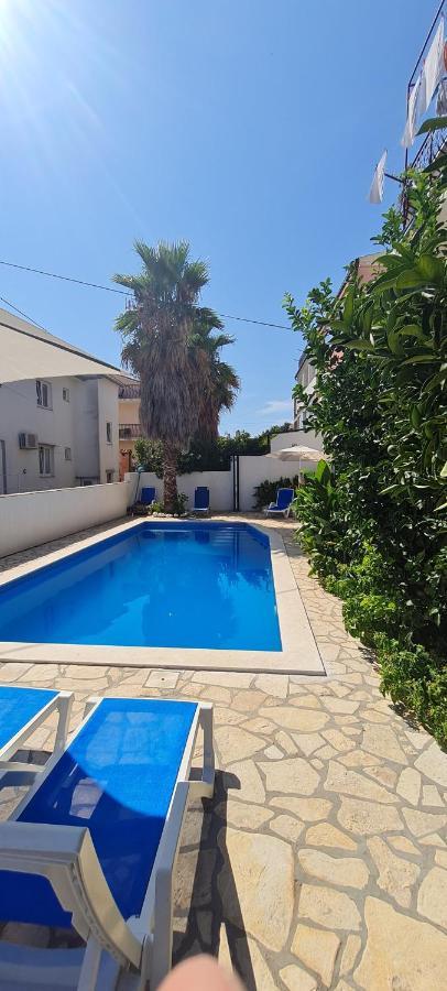Apartments Priko Stari Grad  Exterior photo